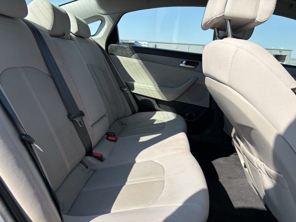 2016 Hyundai Sonata SE Eco photo 24