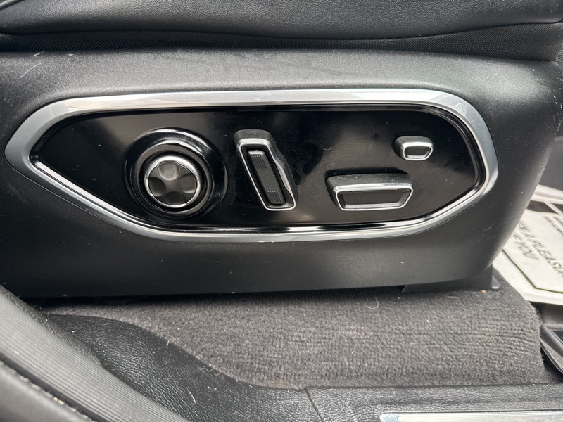 2021 Jeep Grand Cherokee Overland Sport photo 52