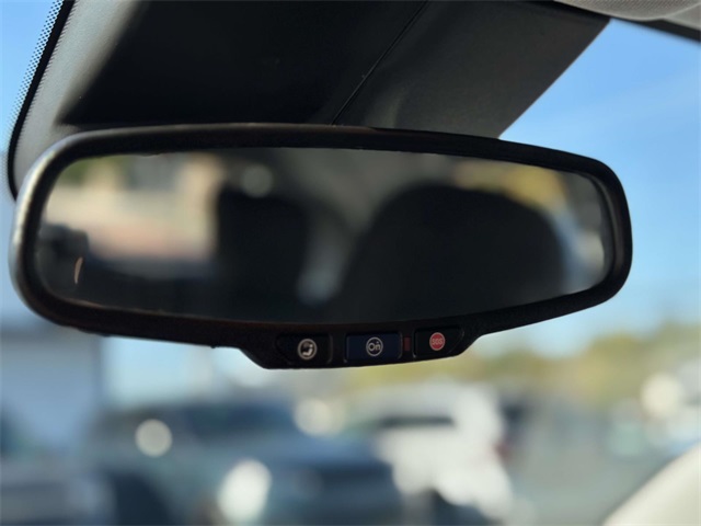 2020 Chevrolet Trax LS photo 4