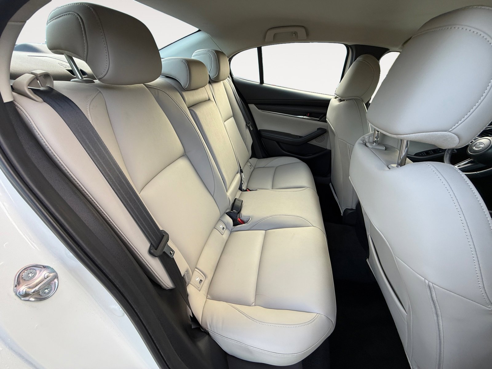 2020 Mazda Mazda3 Preferred photo 18