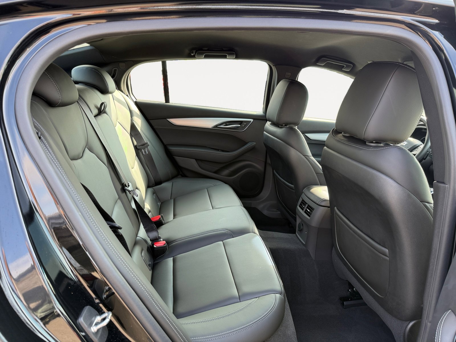 2023 Cadillac CT5 Luxury photo 17