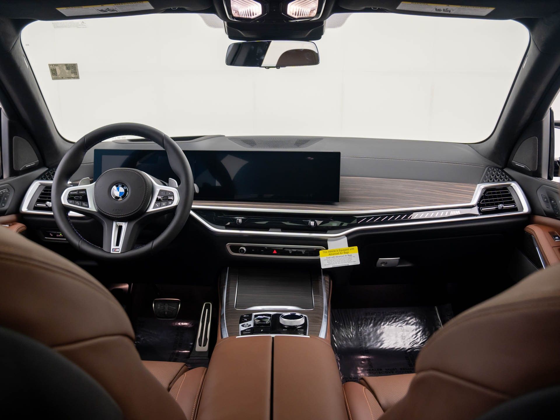 New 2026 Manhattan Green Metallic BMW M60i image 9