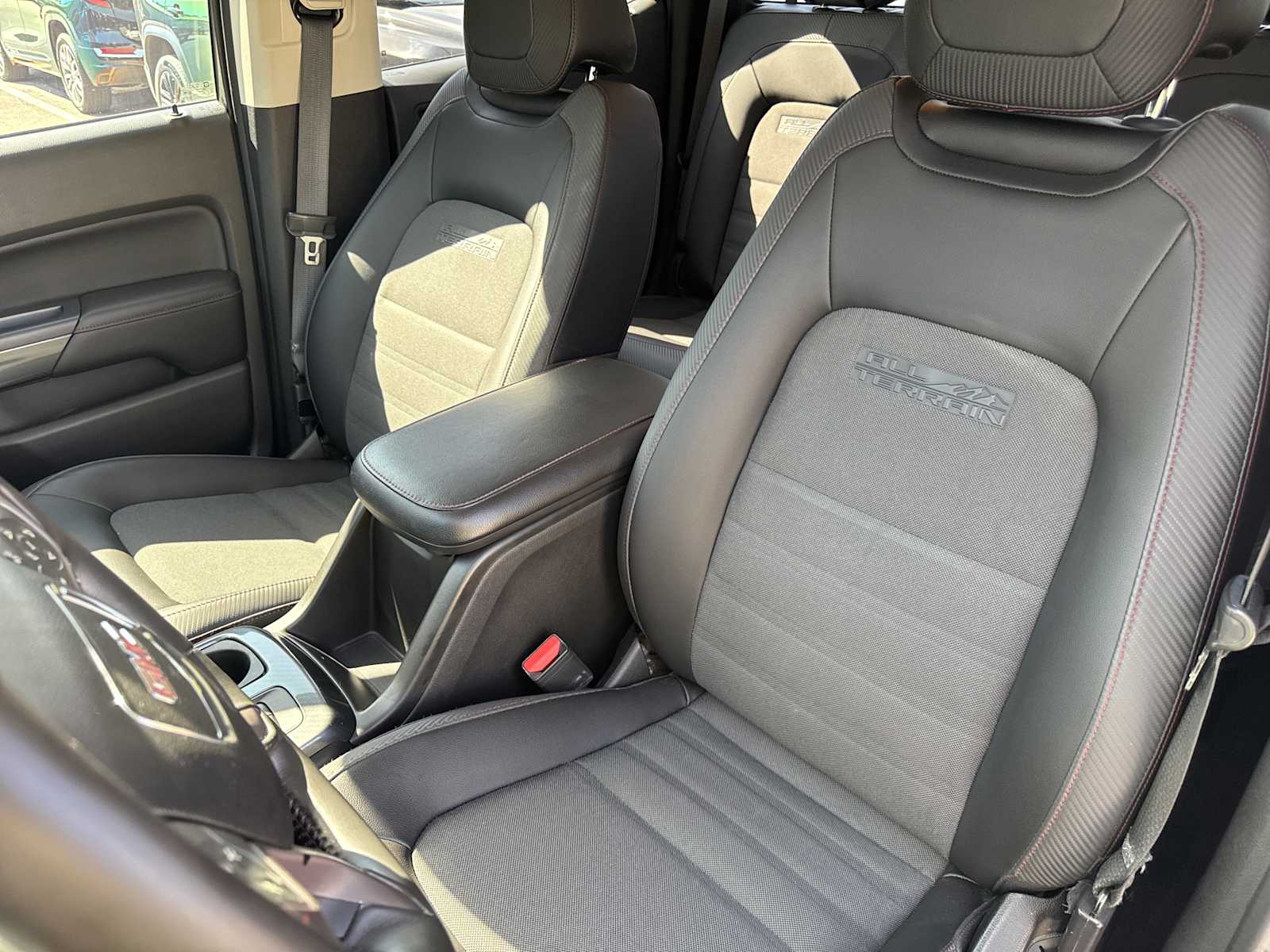 2015 Gmc Canyon SLE photo 17