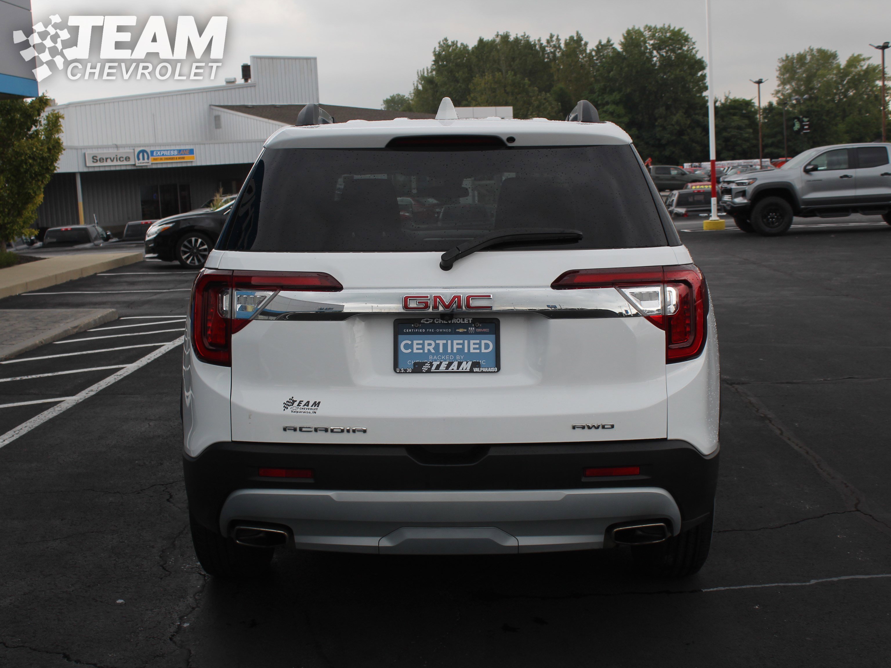 2023 Gmc Acadia SLE photo 4