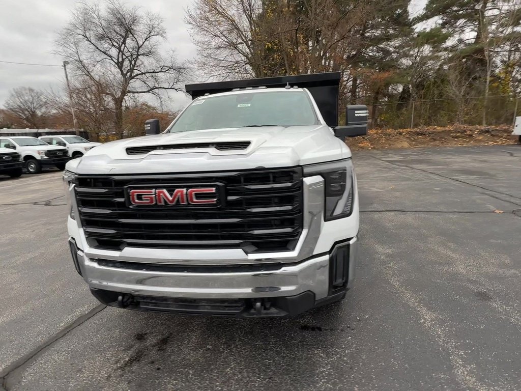 2026 Gmc Sierra 3500 HD photo 3