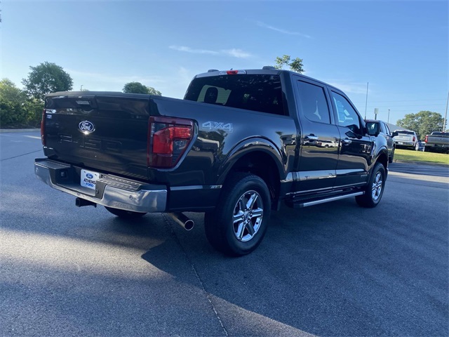 2024 Ford F-150 XLT photo 3