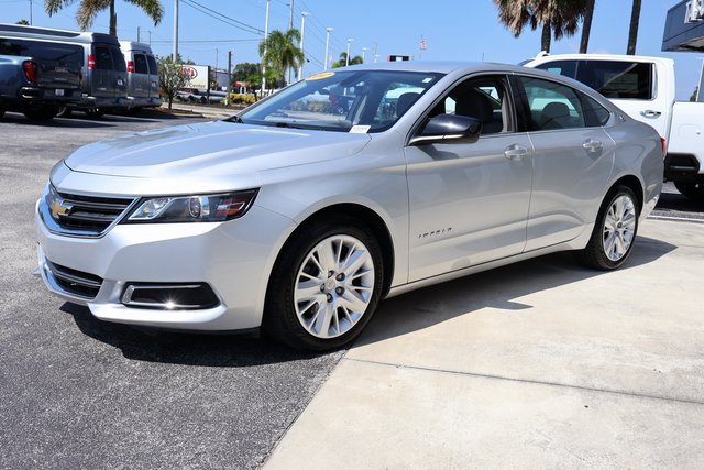 2017 Chevrolet Impala photo 3