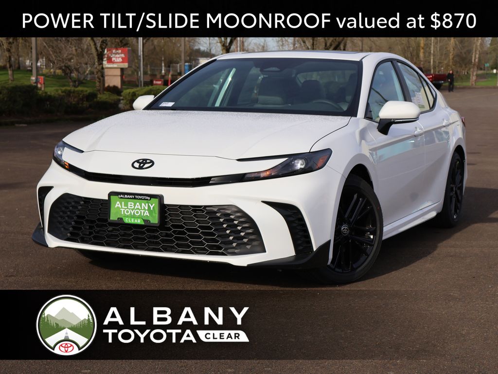 2026 Toyota Camry SE's photo