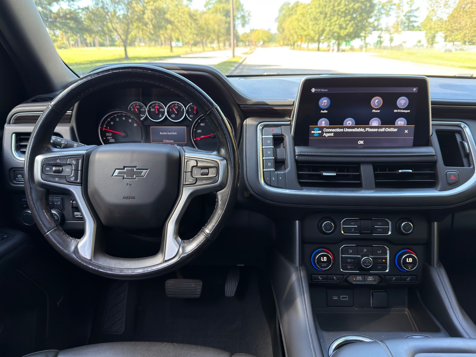 2021 Chevrolet Tahoe Z71 photo 2