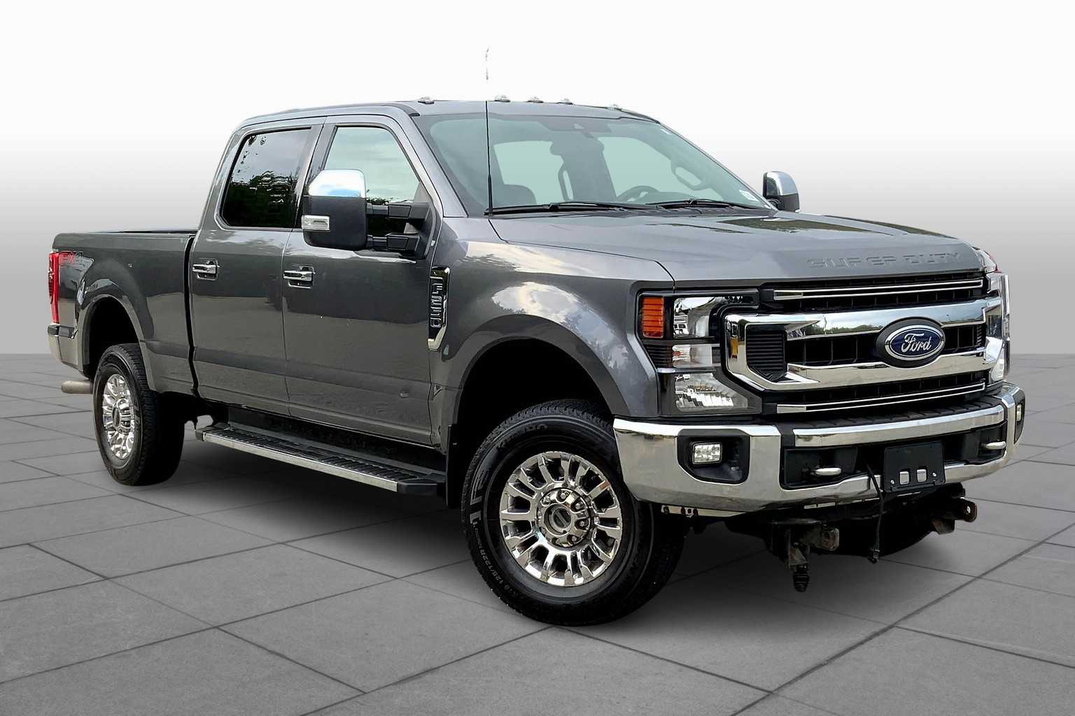 2021 Ford F-250 XLT photo 2
