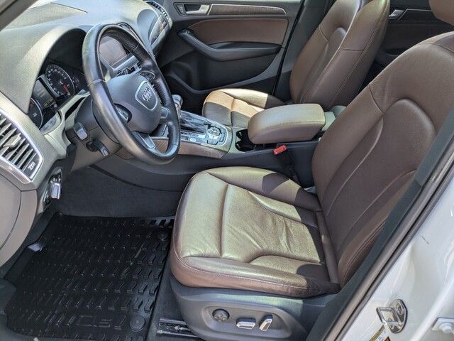 2015 Audi Q5 2.0T Premium Plus photo 9