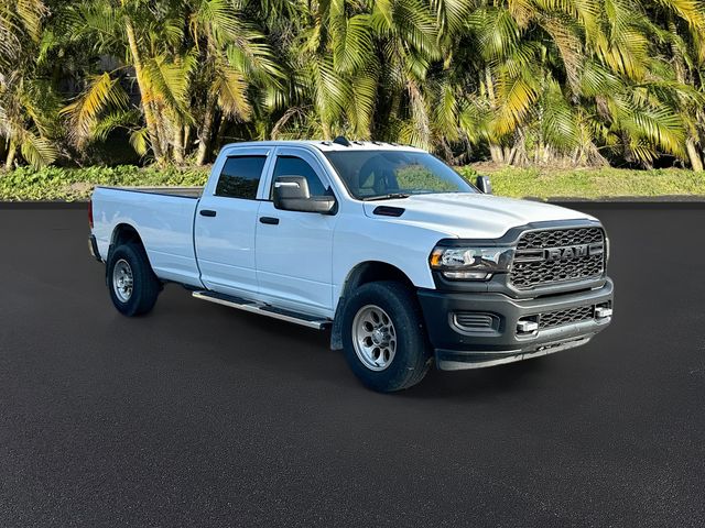 2023 Ram 2500 Tradesman photo 3