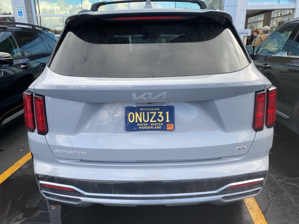 2023 Kia Sorento SX photo 3