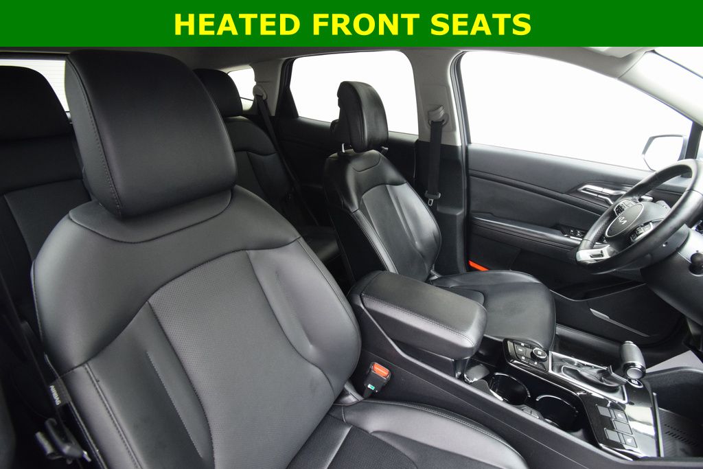 2023 Kia Sportage EX photo 13