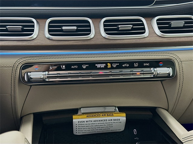 2025 Mercedes Benz GLE 53 AMG photo 16