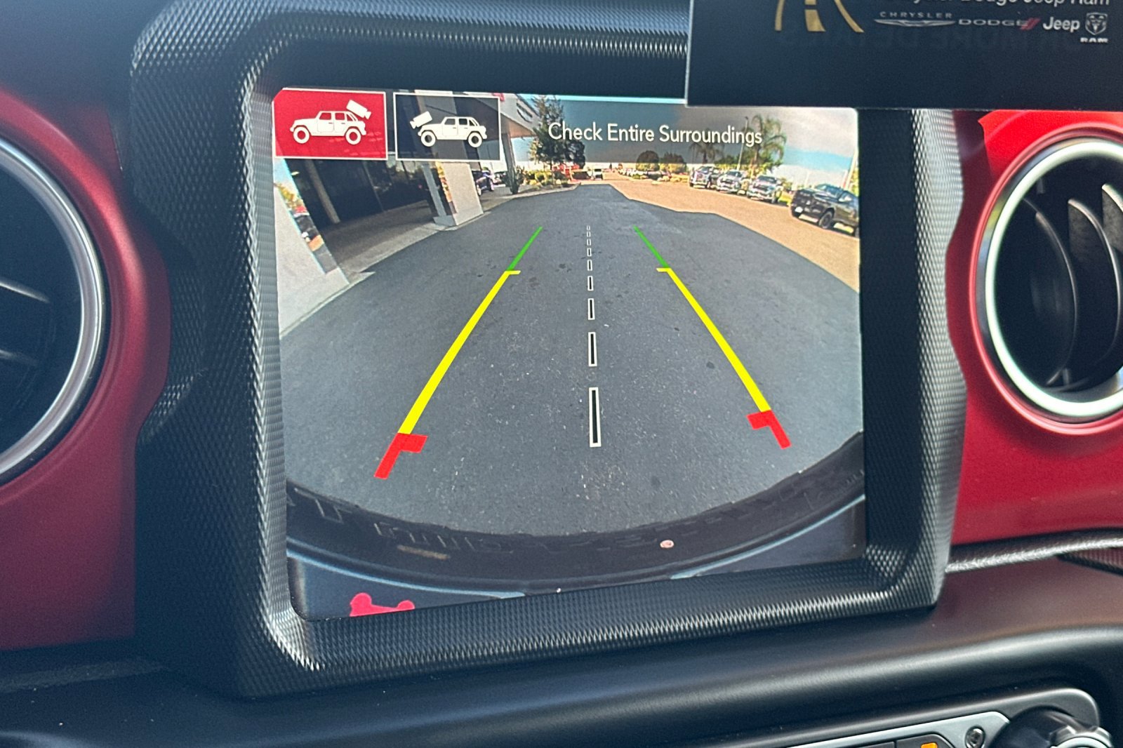 2023 Jeep Wrangler Rubicon photo 18