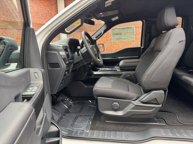 2025 Ford F-150 STX photo 22