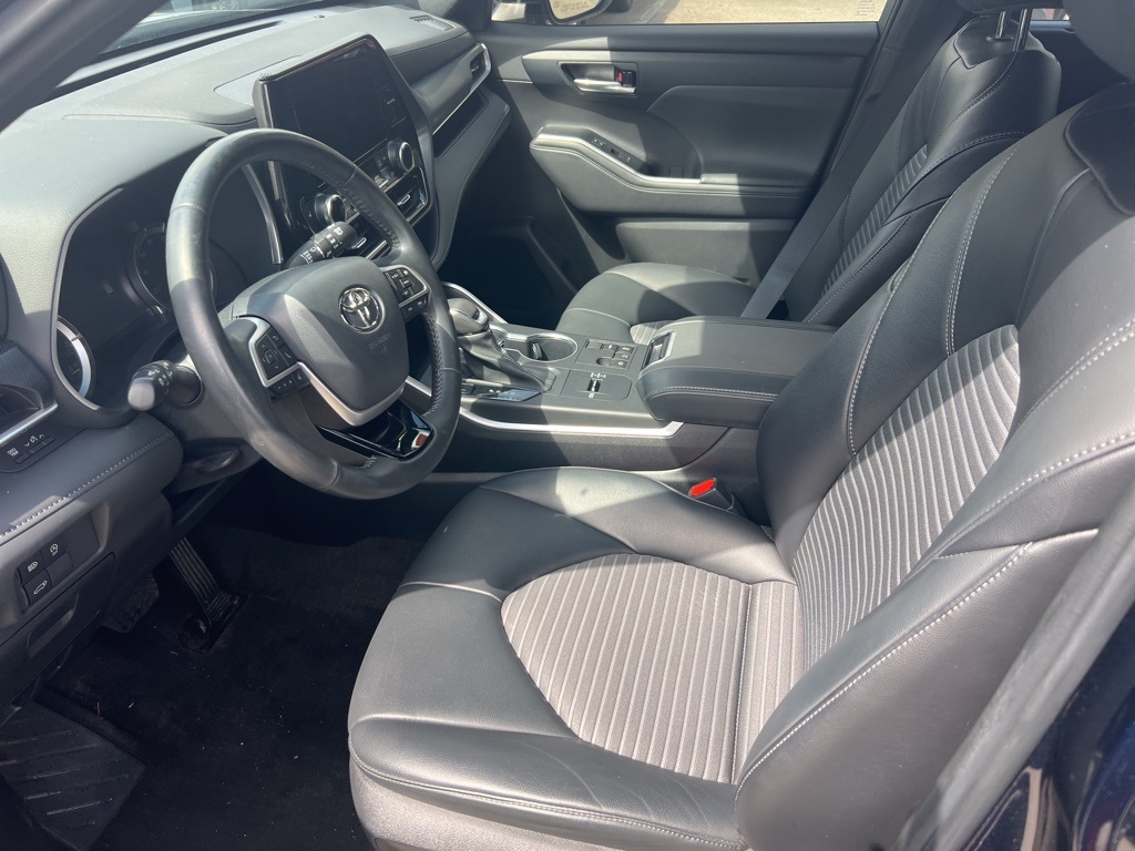 2023 Toyota Highlander XSE photo 5