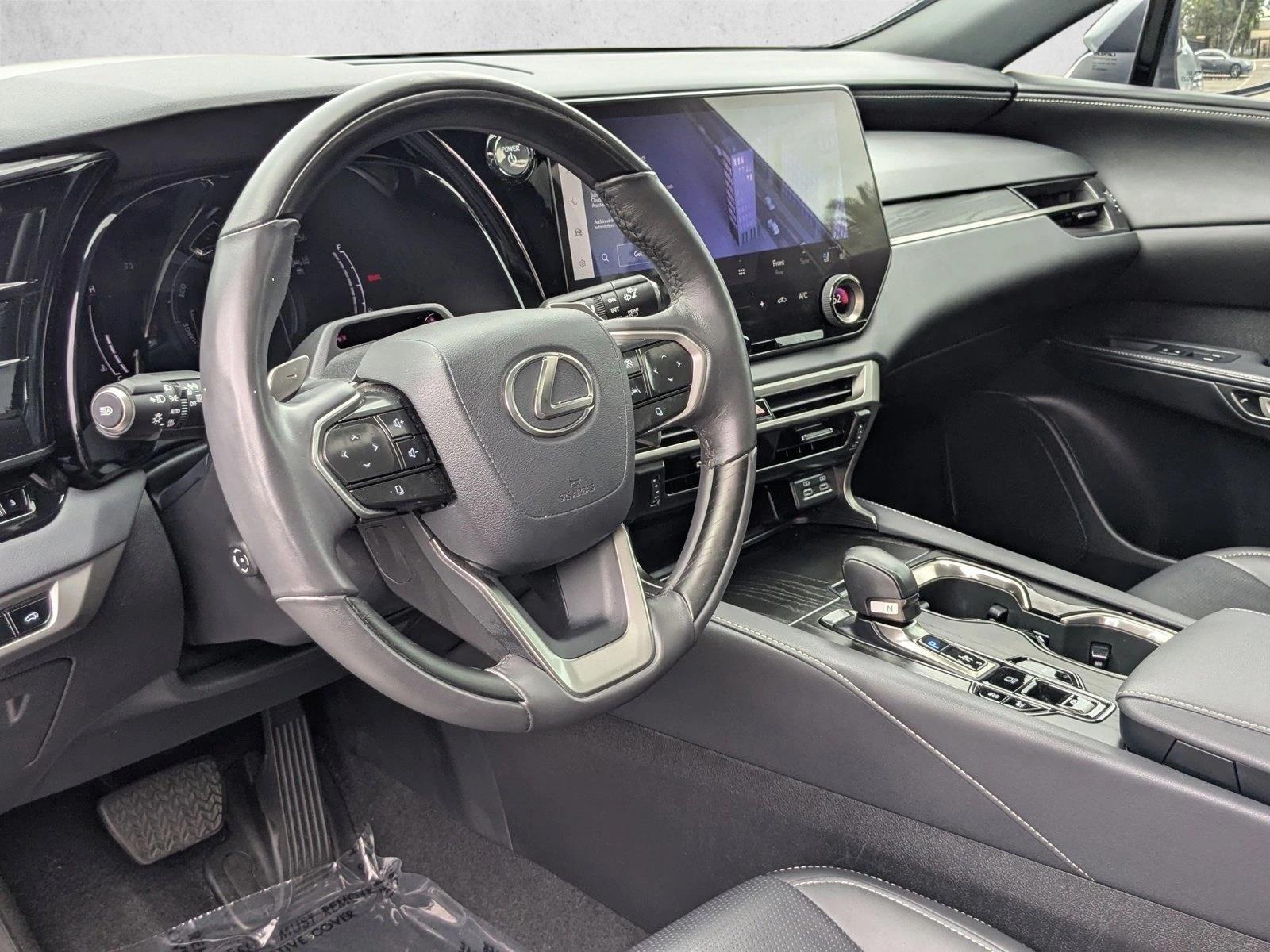 2024 Lexus RX 350h Premium photo 10