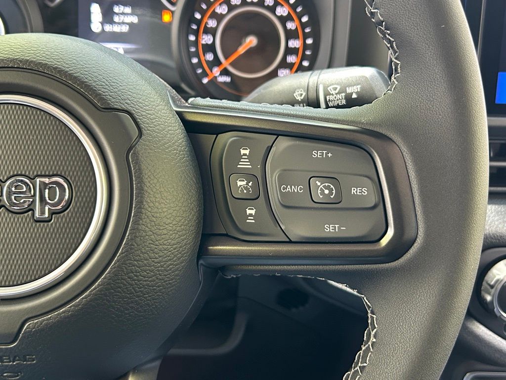 2025 Jeep Gladiator Sport S photo 40