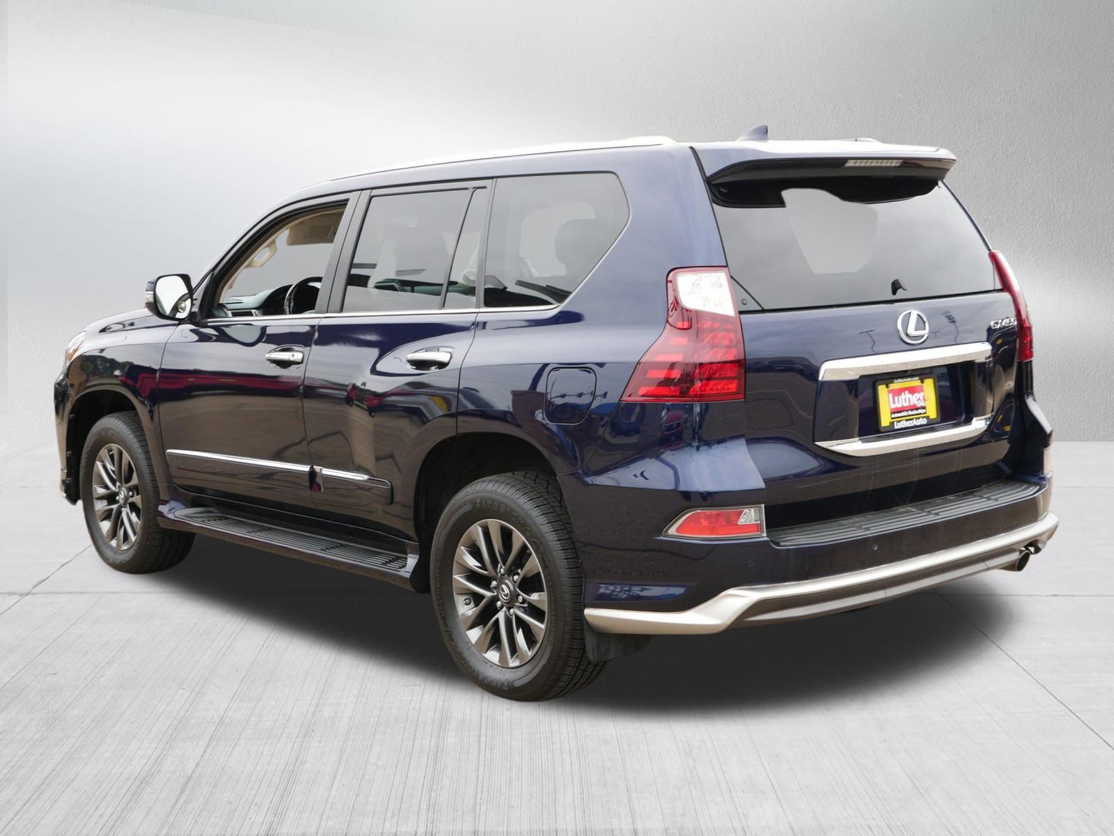 2019 Lexus GX 460 Premium photo 3