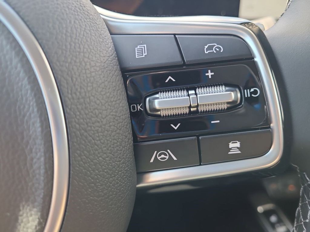2025 Kia Sorento S photo 26