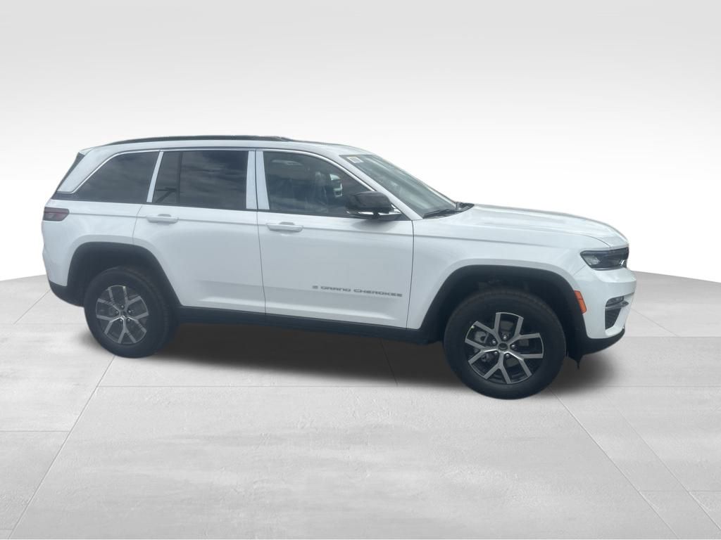 2025 Jeep Grand Cherokee Limited photo 19