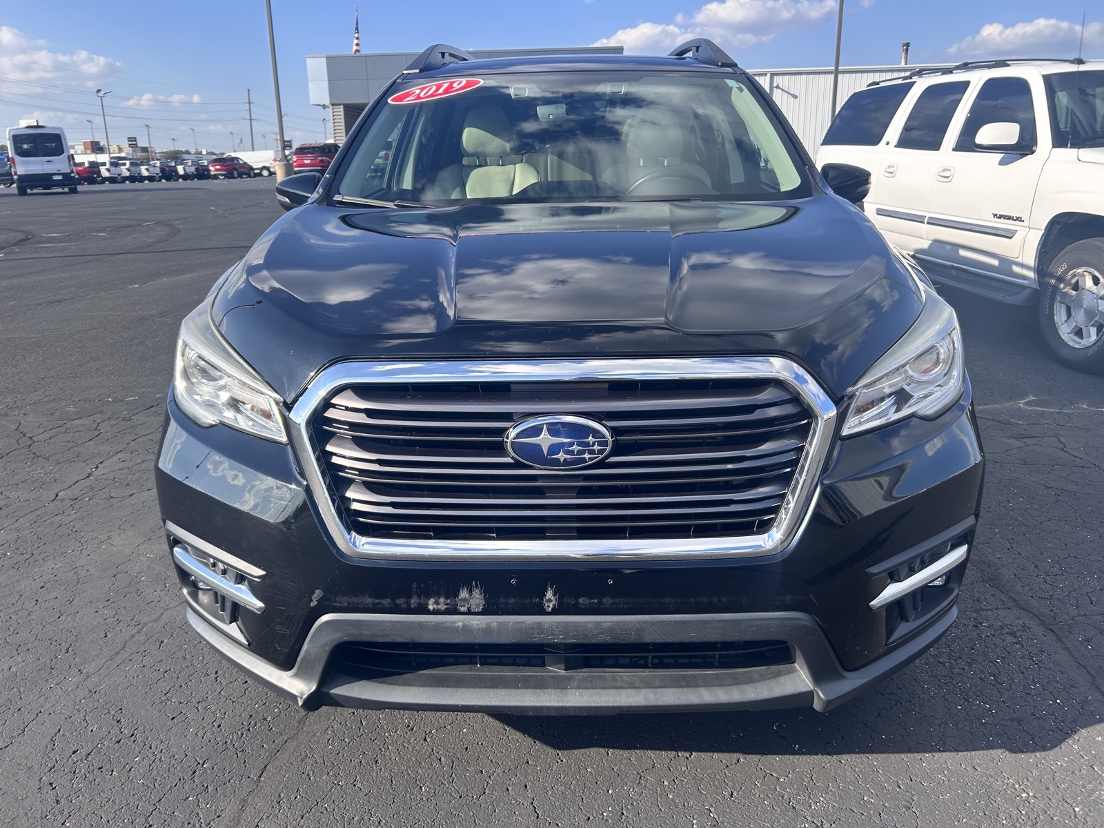 2019 Subaru Ascent Limited photo 2