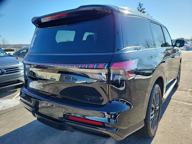 2025 Infiniti QX80 photo 4