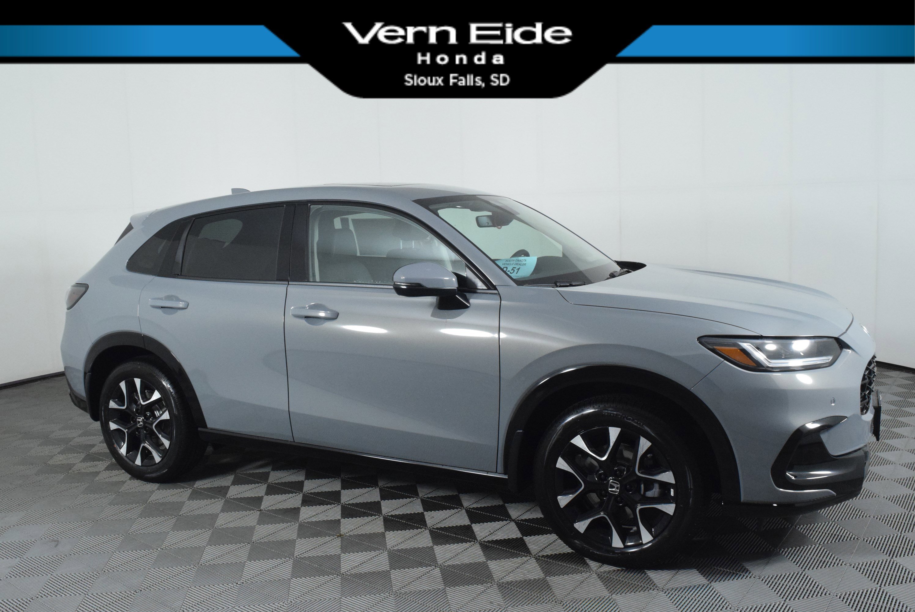 2026 Honda HR-V EX-L's photo