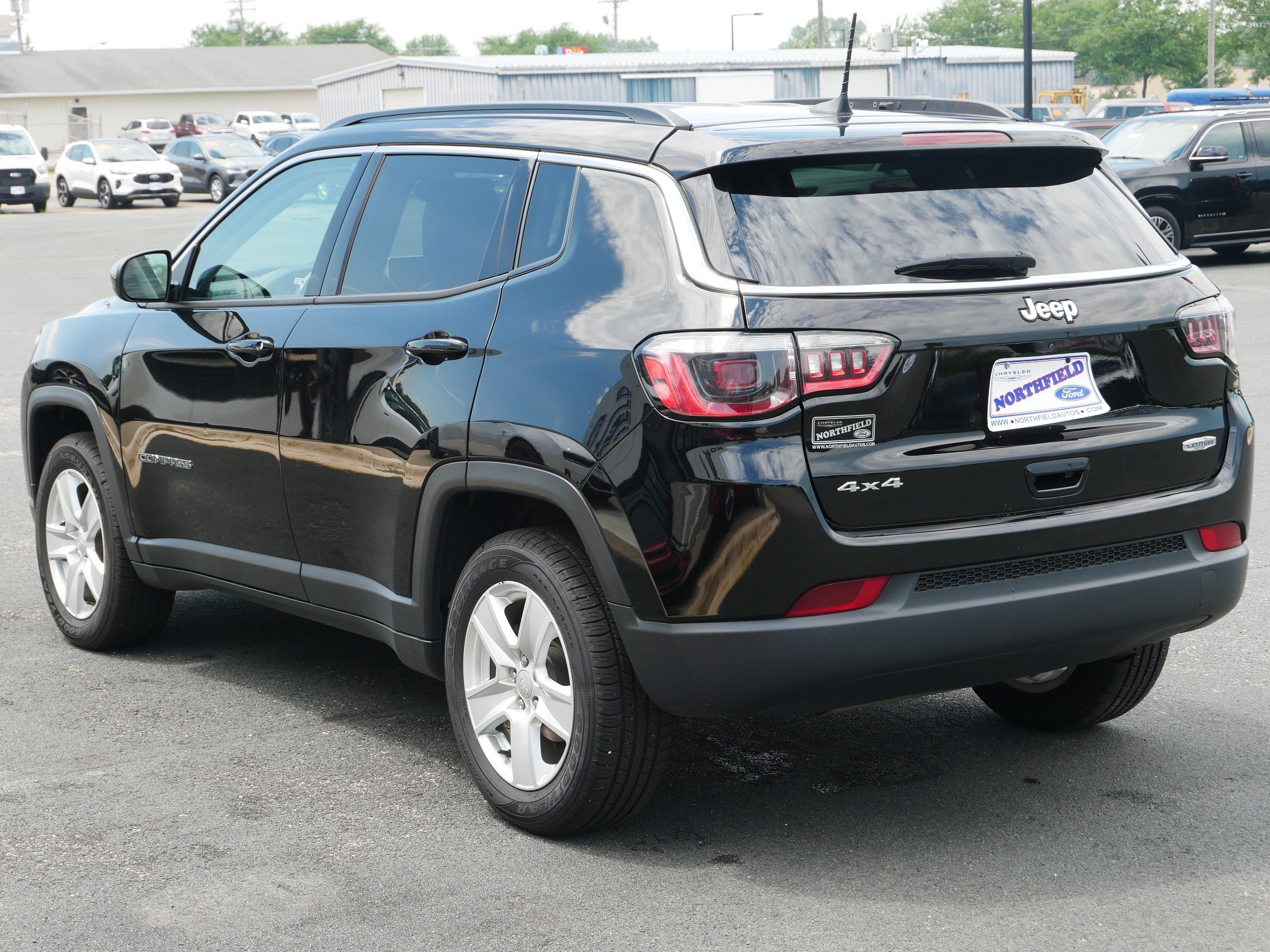 2022 Jeep Compass Latitude photo 6