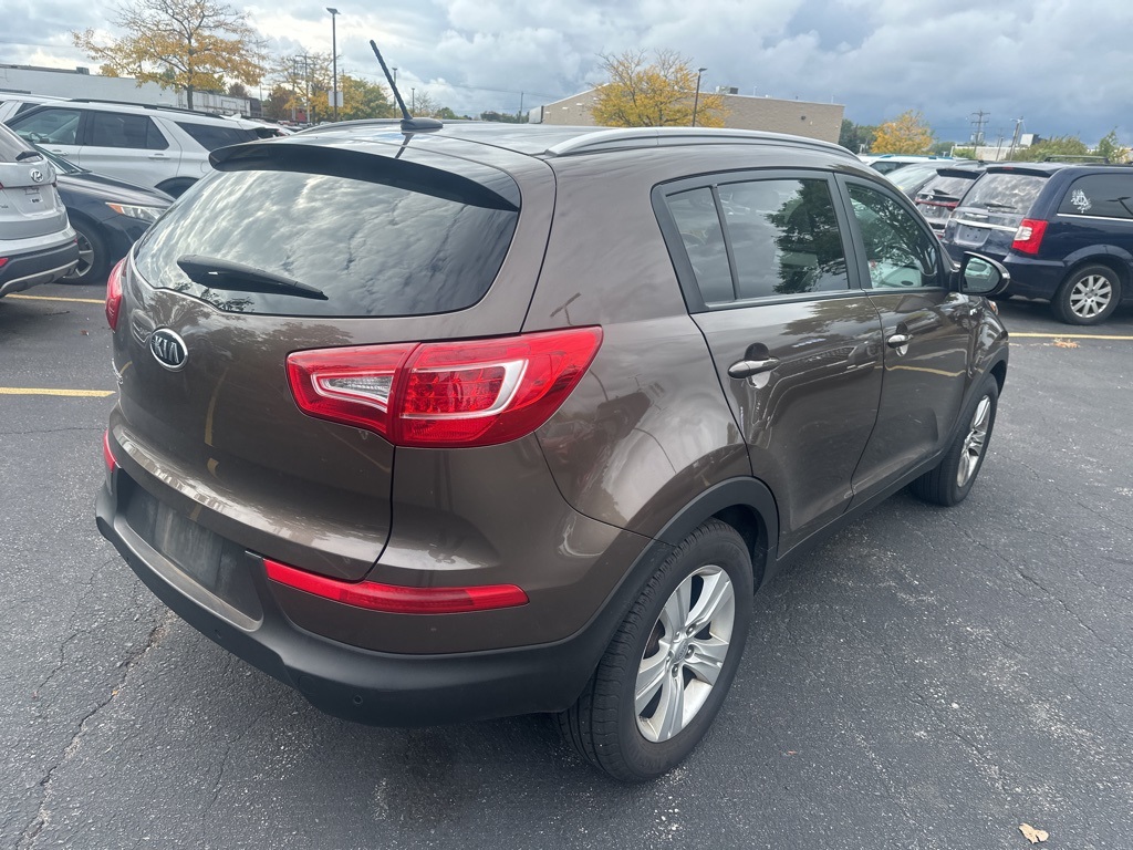 2011 Kia Sportage LX photo 9