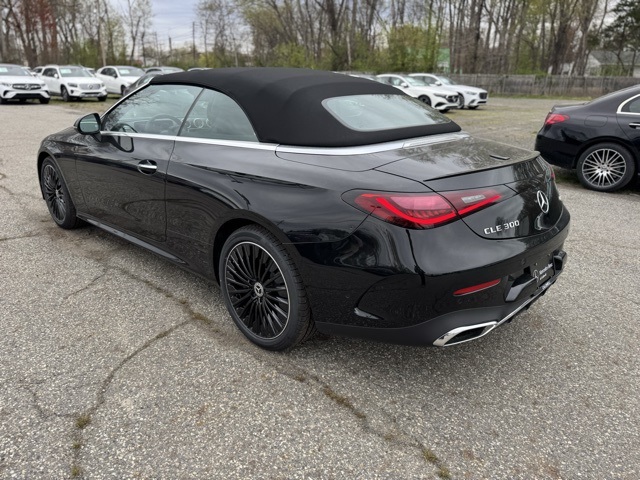 2025 Mercedes Benz CLE 300 4MATIC Cabriolet photo 4