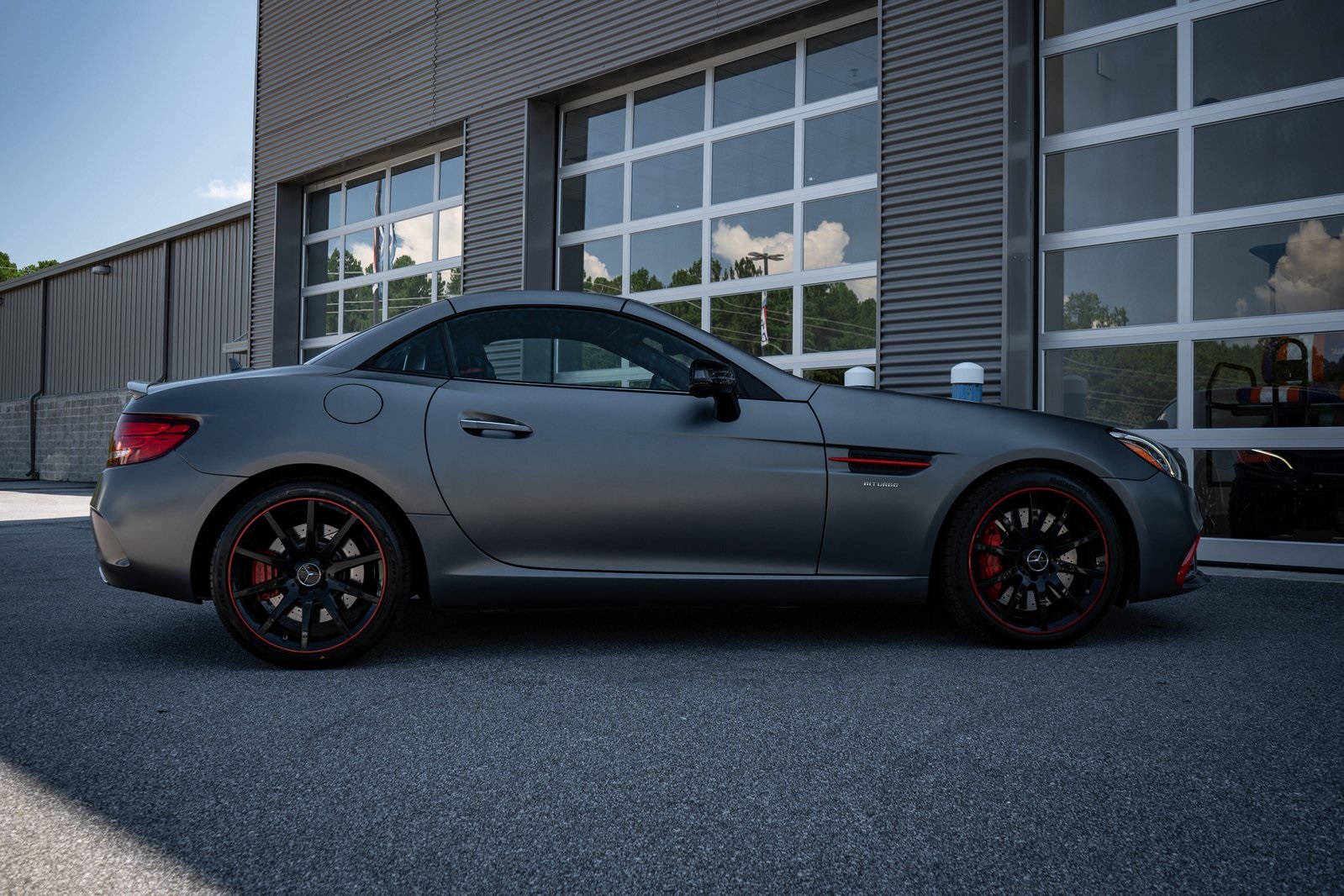 2019 Mercedes Benz SLC AMG 43 photo 17