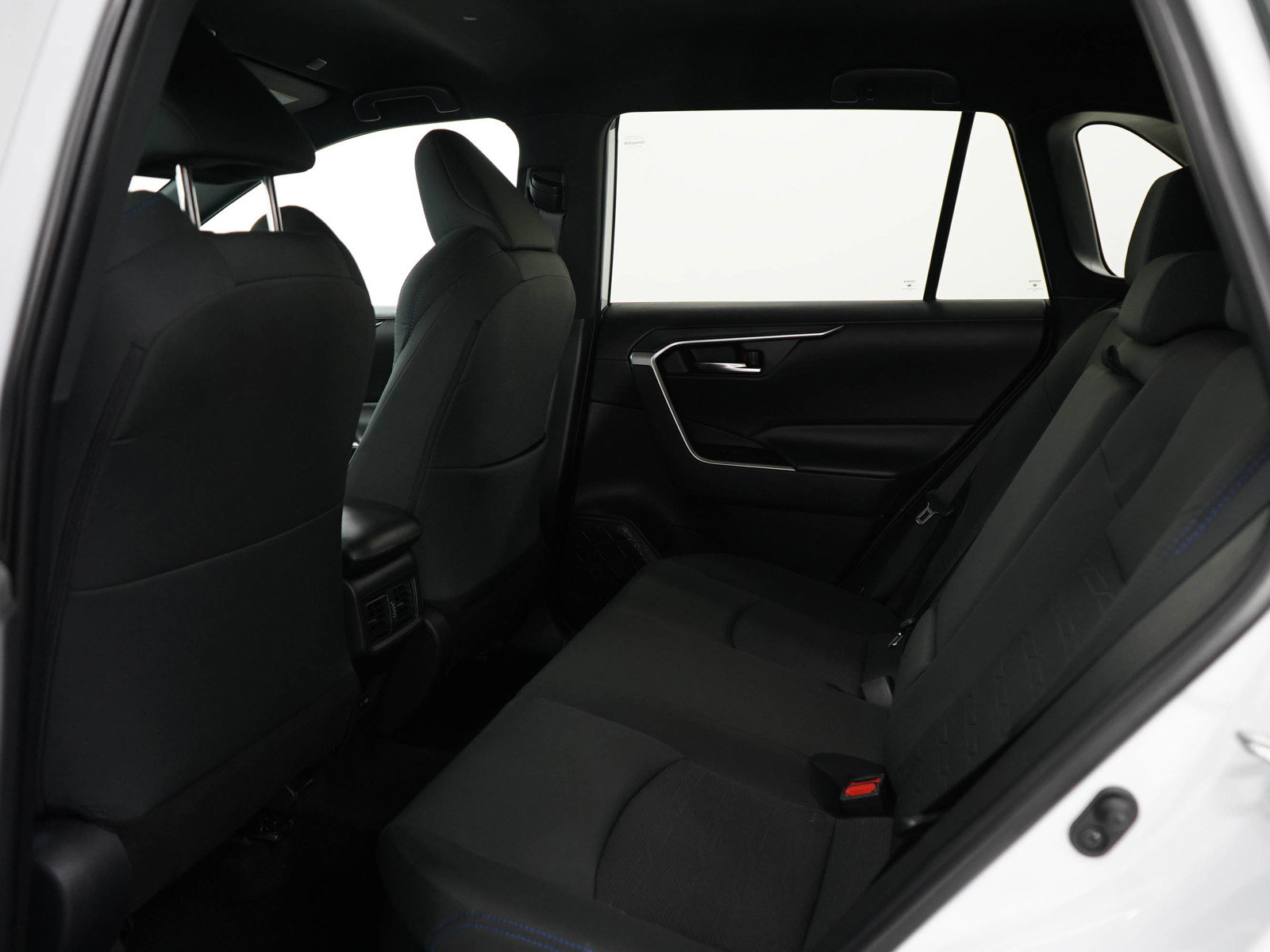 2024 Toyota RAV4 Hybrid SE photo 13