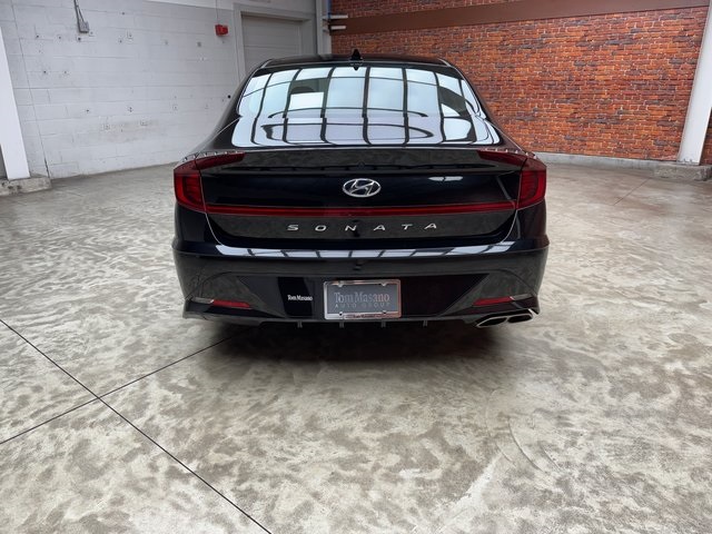 2022 Hyundai Sonata SEL photo 4