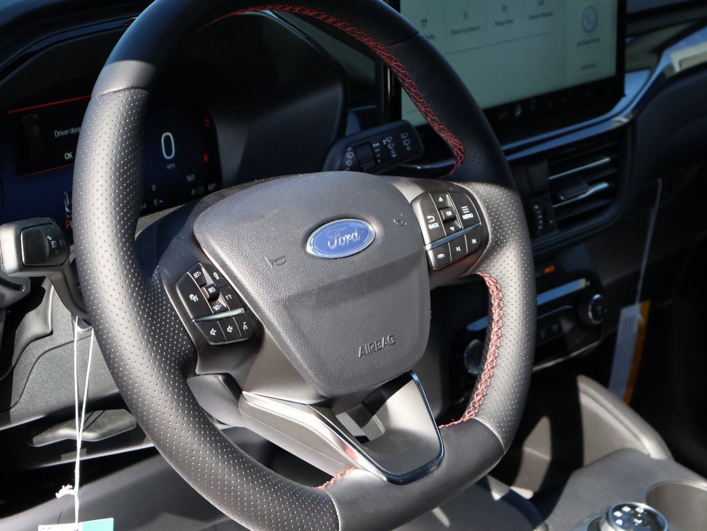 2025 Ford Escape ST-Line Elite photo 25