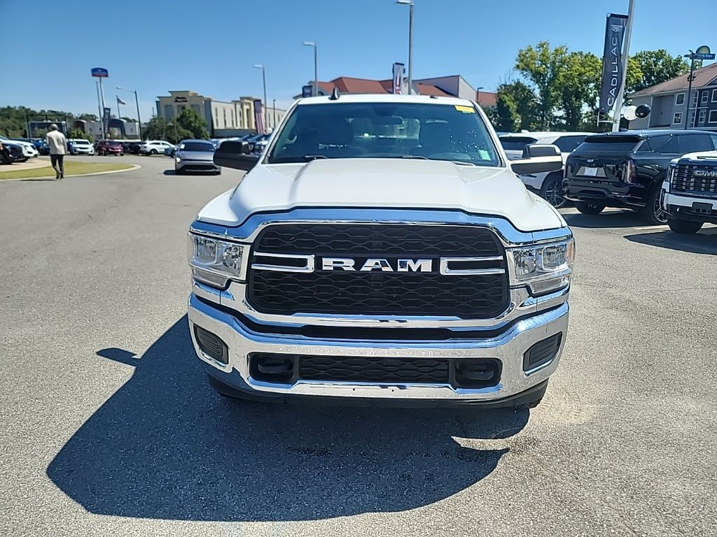 2022 Ram 2500 Tradesman photo 2