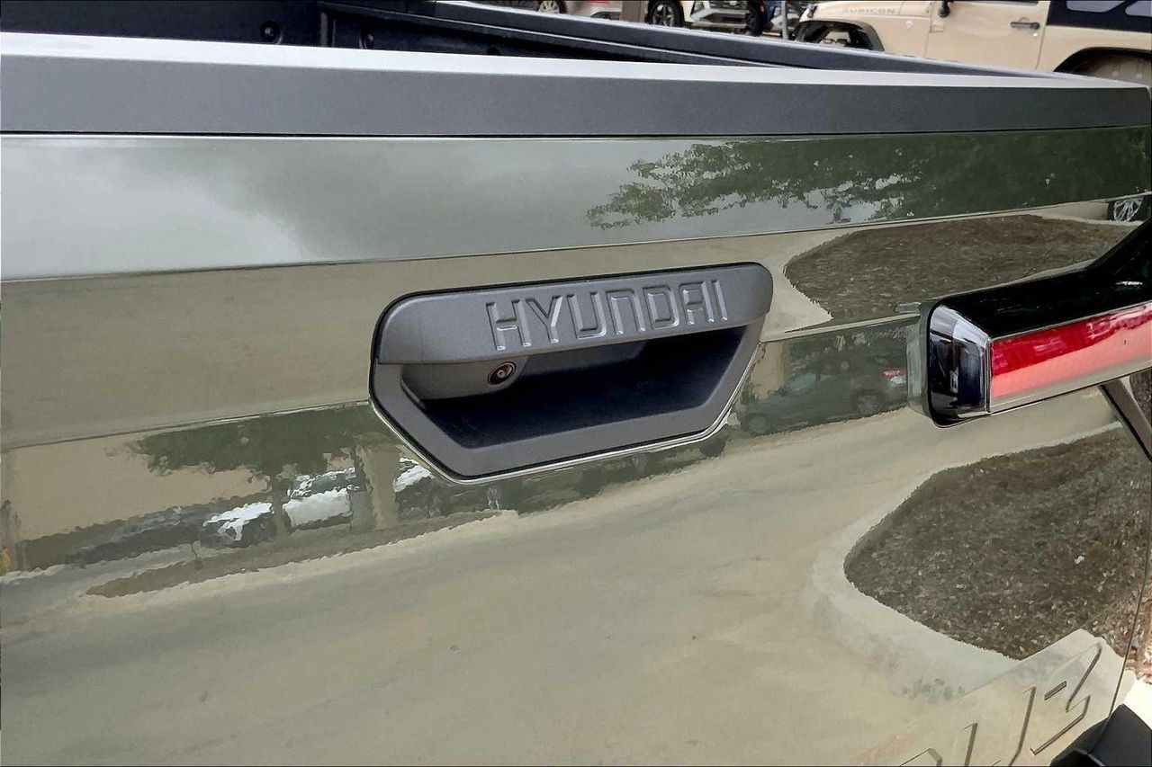 2026 Hyundai Santa Cruz SEL photo 13