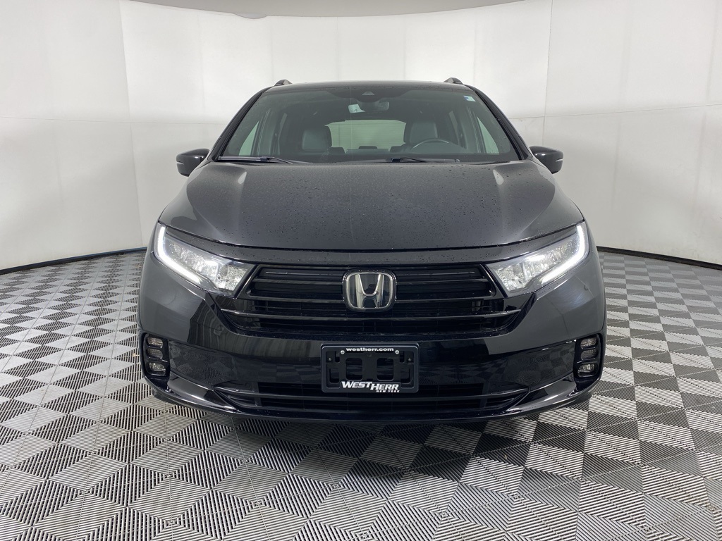 2024 Honda Odyssey Sport photo 2
