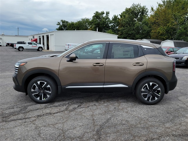 2025 Nissan Kicks SV photo 7