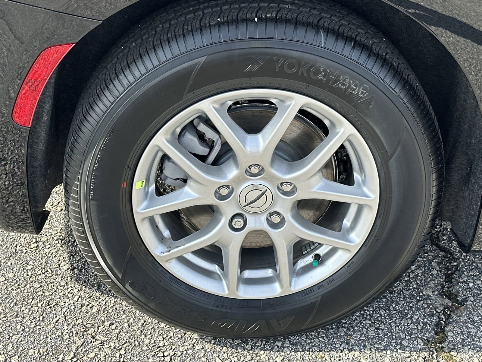 2025 Chrysler Pacifica photo 17