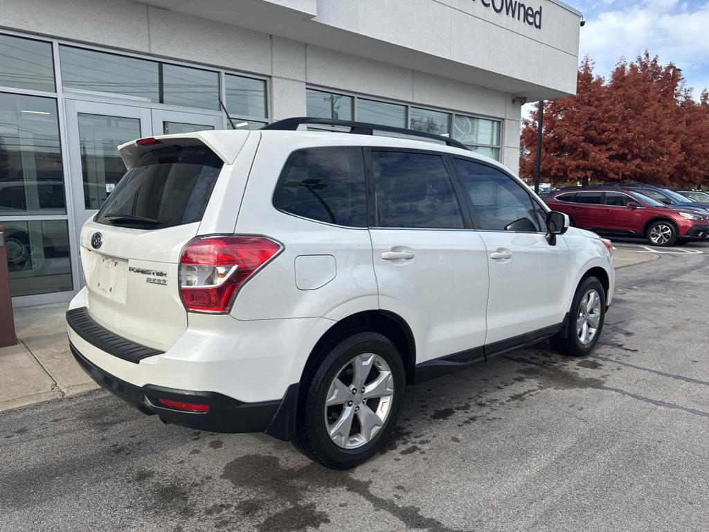 2015 Subaru Forester 2.5i Limited photo 3