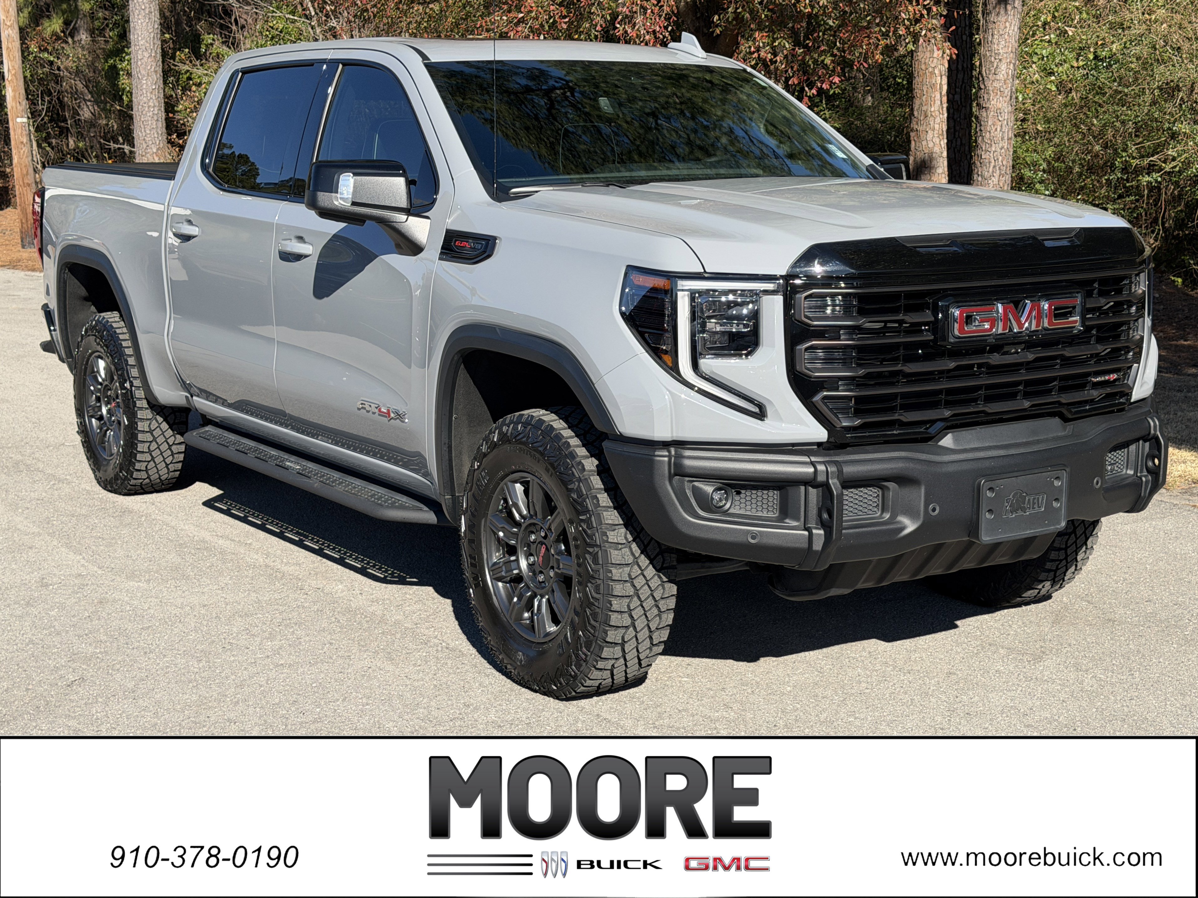 2024 GMC Sierra 1500 AT4X's photo