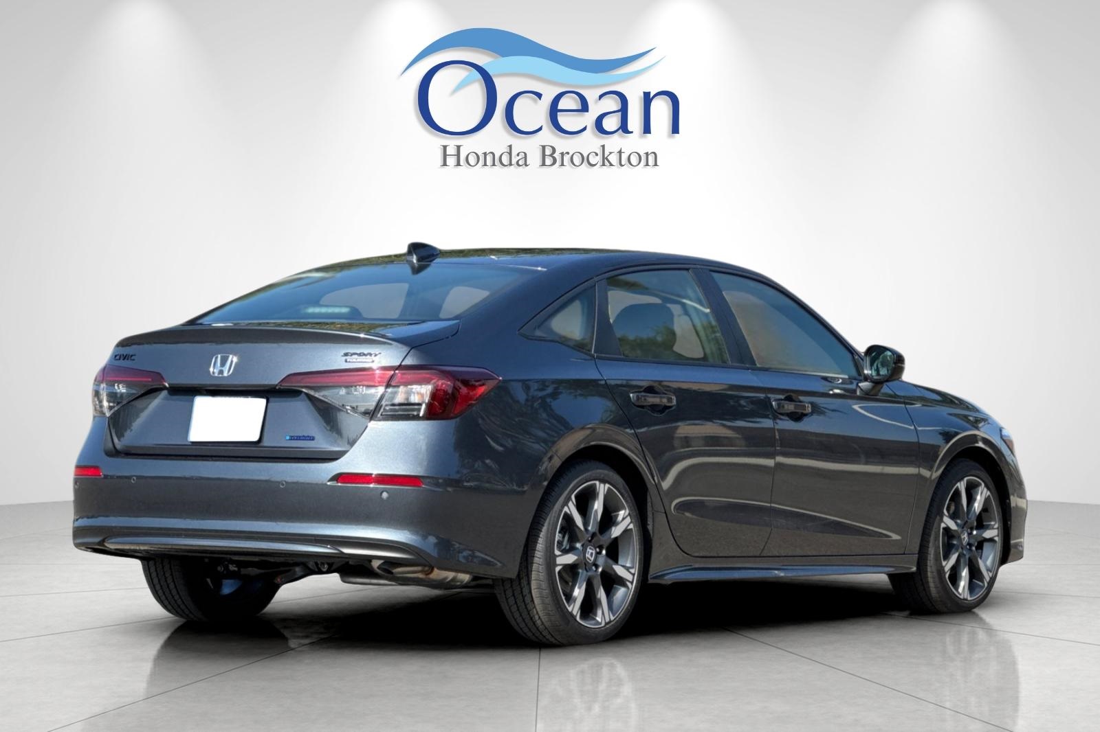 2026 Honda Civic Hybrid Sport Touring photo 4