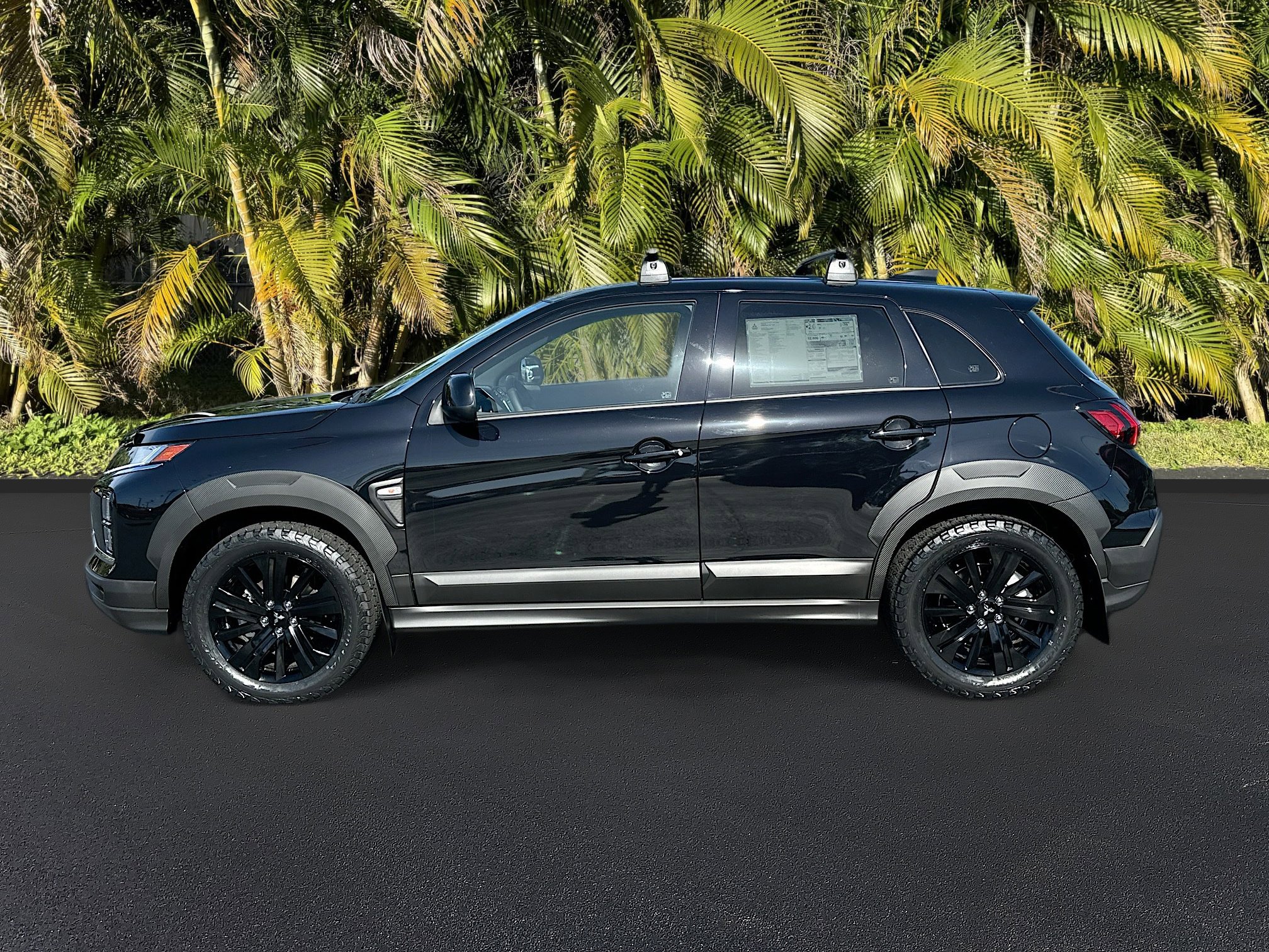 2025 Mitsubishi Outlander Sport ES SE LE photo 2