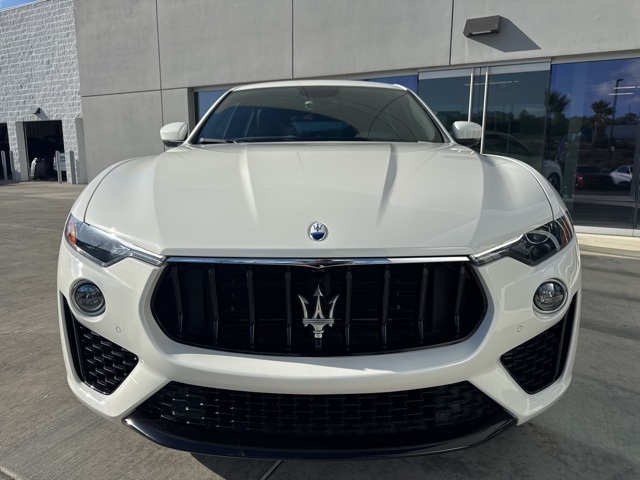 2022 Maserati Levante Modena photo 2