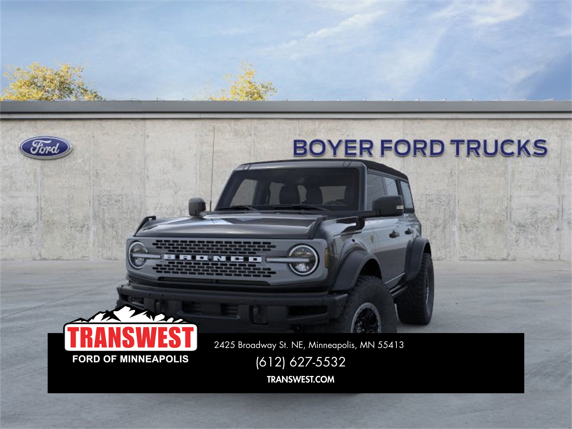 2023 Ford Bronco Badlands photo 2