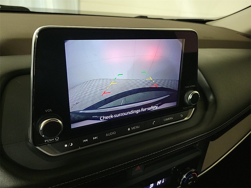 2023 NISSAN ROGUE - Image 18