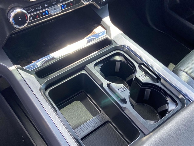 2024 Ford F-250 Lariat photo 12